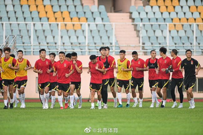 说完，他又看向何宏盛，开口道：何老先生，苏守道去了金陵之后，就由何家安排人对他进行监视居住吧。